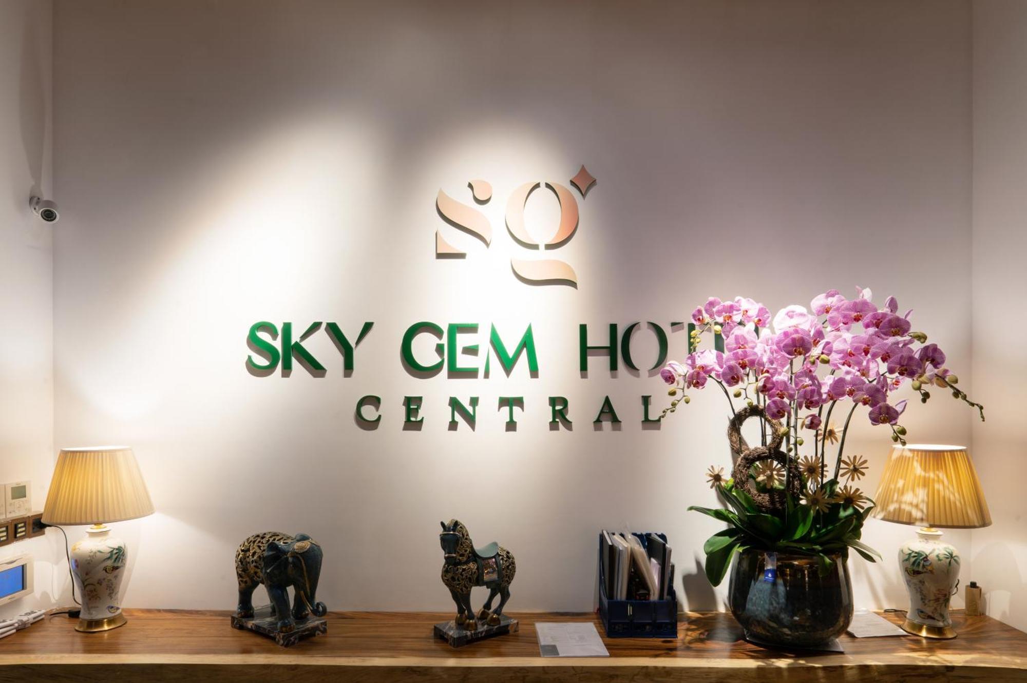 Sky Gem Central Hotel Cidade de Ho Chi Minh Exterior foto